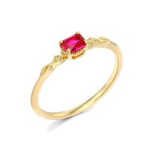 Emerald Cut Ruby CZ Stone Ring 14K Gul Guld 925 Sterling Silver Engagement Bröllop Smycken För Kvinnor Gåva