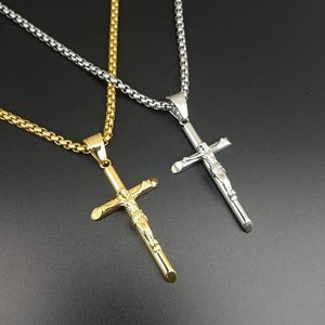 Stainless Steel Hip Hop Jewlery Jesus Cross Pendant Necklace Men Women Street Dance Rock Rapper Boys Accessories Gold Steel N2