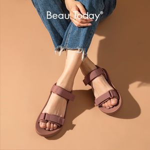 Beautoday Sport Sandals Dames Lycra Webbing Hook en Loop Rome Summer Beach Outdoor Ladies Casual Low Heel Shoes Handmade 38130 0928