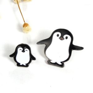 Pins, Brooches Wholesale- 1pc Harajuku Alloy Enamel Kawaii White Black Penguin Broche Badges Lapel Pins Safe Scarf Cool Boy Women Jewelry Gi