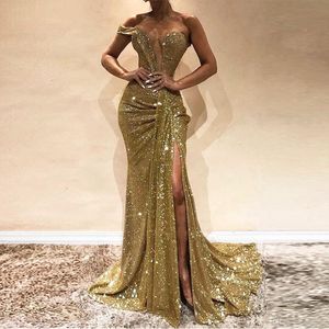 Glitter Gold Sequins Mermaid Evening Dresses 2022 Off Axel Side High Slit Lång Formell Klänning V-Neck Plunging Prom Pageant Gowns Sparkly Special Occact Wear