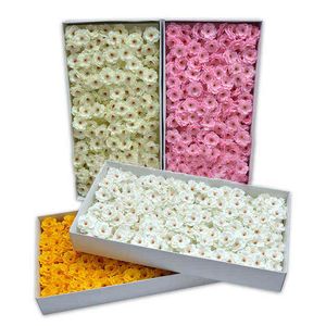 50 pcs Flores Artificiais Flor De Cerejeira Sabão Cabeça Dia dos Namorados Presente Nupcial Pétalas de Casamento Casa Decoração DIY 220112