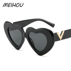 Óculos de sol Love Heart Shaped Feminino Moda Retro Cat Eye Óculos de Sol Designer Viagens Festa Óculos UV400