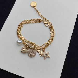 2022 Designers Bracelet For Women Peal Earrings Luxury Gold Necklace Pendant Bea Diamond Jewelry Fashion Love Bracelets Chain Link Ornaments on Sale