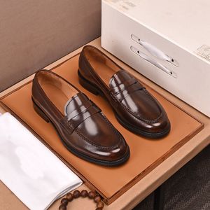 Män Formella Business Brogue Skor Mäns Varumärkesdesigner Party Bröllop Klänning Skor Man Casual Äkta Läder Loafers Storlek 38-44