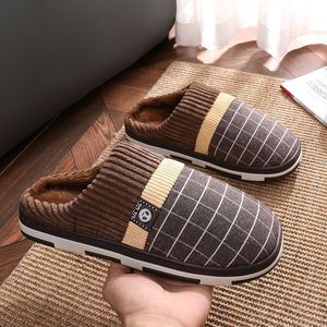 Men Slippers guingão manter aquecido antiderrapante Plush Inverno Sapatos de interior para meninos pele macia Chinelo homens Quarto Shoes Moda 201103