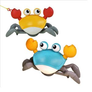 Clockwork Toy Cartoon Crab Swimming Summer Beach Toy Wind up Kids Development Bath Toys Gift for Children Toddlers Boys Girls LJ201019