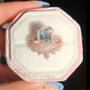 2 pezzi/set donne taglio quadrato corona anello strass intarsiato anello squisita nuziale fidanzamento anello nuziale set gioielli per feste