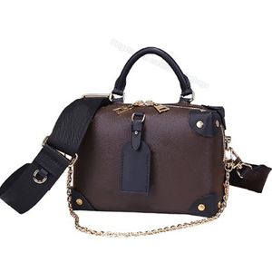 10A L Bag Fashionable shoulder bag wide detachable strap, female top handle, practical zippered inner pocket, designer luggage tag, Petite malle strap L067