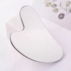 Vendita calda viso anti invecchiamento a forma di cuore in acciaio inossidabile Gua Sha strumento per massaggio viso 304 acciaio inossidabile Guasha Board Scraper SPA assistenza sanitaria