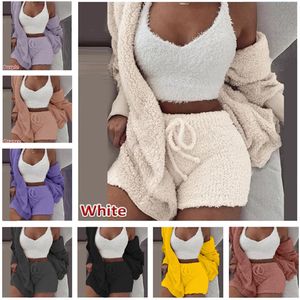 3pcs / set Inverno Fleece Pijamas Set Mulheres Homewear manga comprida Brasão Outwear + mangas Vest + Shorts 3 peça Conjuntos macio Plush Treino