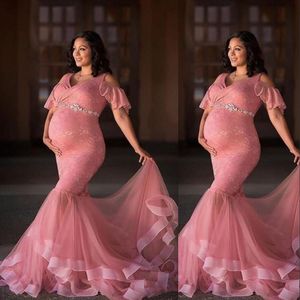 新しいV首のレースの人魚のウエディングドレス長いサッシビーズオフショルダーセレブドレスパーティー妊娠中の女性のためのほこりっぽいピンクのイブニングドレス