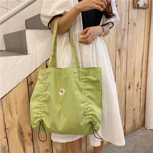 Shoulder Bags Fashion Girls Student Canvas Handbags Large Capacity Ladies Beach Shopping Tote Bag Embroidered Little Daisy Women