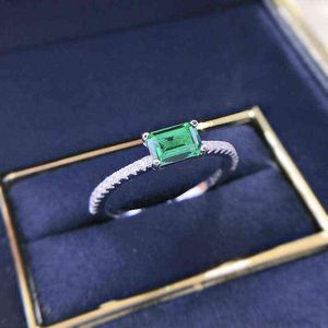 100% 925 Sterling Silver 4 * 6mm anéis de casamento esmeralda sintéticos para mulheres cintilantes noivado de casamento presente de jóias y220223