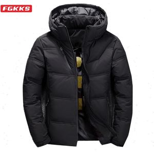 Fgkks inverno marca homens para baixo jaquetas casacos homens na moda selvagem grossa quente aquecer casaco casual casual jaqueta masculino 201199