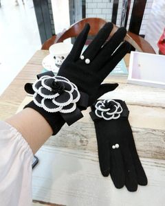 Five Fingers Gloves Black Camellia Cashmere And Korean Fashion Houndstooth Mink Hair Cute Flowers Warm Touch Screen Women
