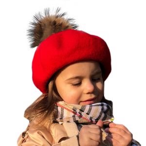 Nowa jesień zima grube wełniane beret gilrs 15 cm prawdziwy futra pompom beret czapka dla dzieci kobiety elegancka czapka vintage czapka y201024