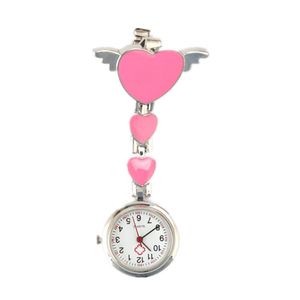 Nyast Färgglada Design Nurse Pocket Watch Round Dial Quartz Angel Heart Band Brosch Doctor Hängande Klockor Klippficka Klocka