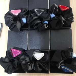 Hot Selling Leather Triangle Hair Ties Women Girl Letter Triangle Elastic Hair Band Fashion Hair Accessories