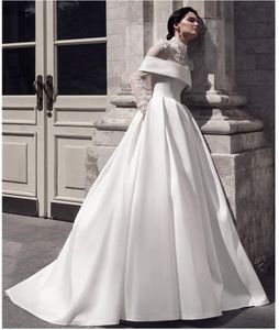 シックなデザイナーハイネックのウェディングドレスラインブライダルガウン2022シンプルなサテン長袖花嫁のドレス3 dフローラルアップリケレースガーデンvestidos de Novia Ivory White