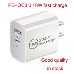 18W PD Typ C Quick Charger QC3.0 USB Dual Port Power Adapter Hög kvalitet för iPhone 13 Pro Max för Samsung S10 S20 -smartphone