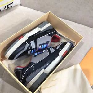 Designer Shoes Classic Vintage Men Trainers Leather Mesh Casual Shoe Combination Large Sole Printing Designers Sneakers With Box 7588