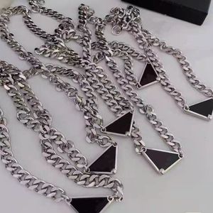 Sublimação Designer colar de jóias moda homens mulheres de aço inoxidável cadeia grossa triângulo triângulo preto pingente preto hip hop punk estilo amizade colares presente