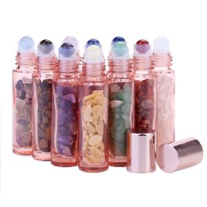 10-ml-Parfümflaschen für ätherische Öle, Roségold-Glas-Roll-on-Flasche mit zerstoßenem natürlichem Kristallquarz, Kristall-Rollerball-Roségold-Kappe