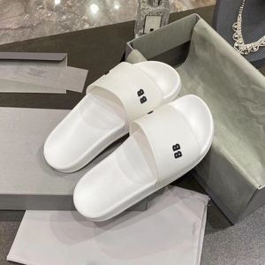 High quality Designers Slippers Classic letters slipper slides luxurys men women sandals fashion outdoor anti slip waterproof flip flops couple beach shoes nice