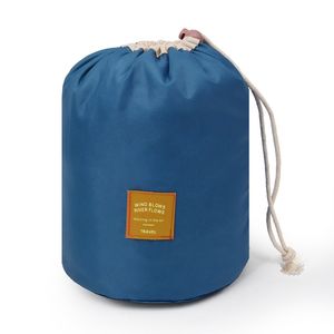 Makyaj çantası taşınabilir tote ayarlanabilir brawstring moda lady kozmetik seyahat çantası silindiri su geçirmez depolama çantaları yeni varış 4 65hn g2