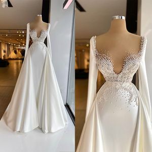 Luxury Satin Pearls Mermaid Wedding Dress Full Beads V Neck Long Sleeve Birdal Gowns White Beading Backless Party Dresses vestidos de novia
