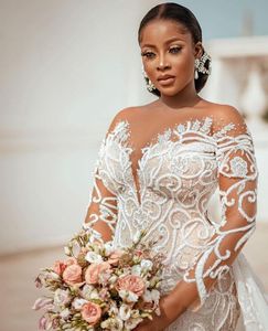 Plus Size Mermaid Bröllopsklänning med avtagbar tåg Beaded Illusion Lace Appliqued Bridal Gown Arabiska Dubai Custom Made Robe de Mariée 2022