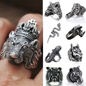 Großhandel 50 Stück Herren Damen Tierring versilbert Modeschmuck Punk Biker Ringe gemischte Stile Party Geschenk