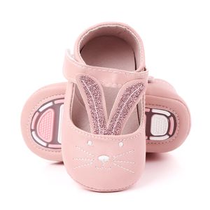 女の赤ちゃんの靴幼児幼児アンチスリップかわいいウサギイヤの革革革のファーストウォーカーシューズキッズフットウェアシューズガールズ