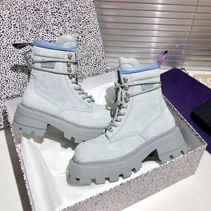 2022 Sonbahar Kış Süet Martin Boot Moda ve Eğlence Hakiki Deri Kadın Laciup Tıknaz Çizmeler Femininas Moda B0OTS Boyutu 35-40