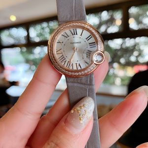 classic brand Geometric Round Gem Wristwatch Stainless Steel crystal Quartz watches for Women Roman Number clock Genuine leather