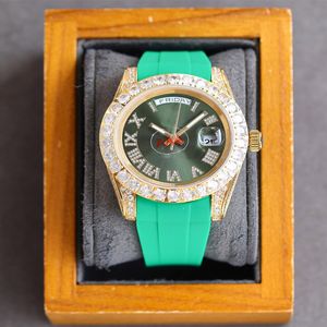 Diamond Watch Sports Mens Watches Automatyczne mechaniczne zegarek na rękę 40 mm Diamonds Design Wodoodporne projekt gumowy pasek na rękę