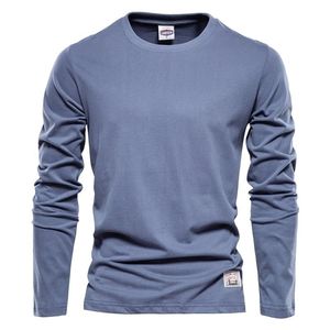 100% Cotton Long Sleeve T-shirt för män Solid Spring Casual Mens T-shirts Högkvalitativa Male Topps Classic Clothes Men's T-shirts 220125