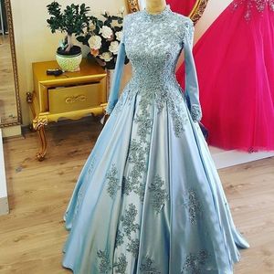 2022 Moslim Turquoise Mint Arabische Avondjurken Dragen Satijn Hoge Hals Lange Mouwen Kant Applicaties Crystal Beads Plus Size Prom Dress Page Pageant Towns