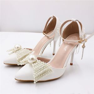 Pérolas Lace Elegante Bridal Shoes 2021 Elegante arco Borlas 9cm sapatos de salto alto para vestido de noite de festa dedo pontada de pé mulheres sapatos casamento al8424