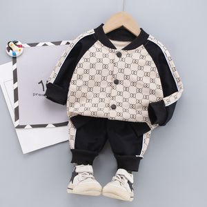 Primavera Kid Boy Girl Abbigliamento Marca Casual Tuta manica lunga lettera cappotto imposta vestiti per bambini pantaloni per bambini 1 2 3 4 5 anni