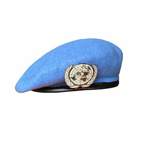 Paz da ONU AZUL BERET Nações Unidas Força Cap Hat com emblema da ONU Tamanho 59 centímetros Militar loja loja Militar 201106