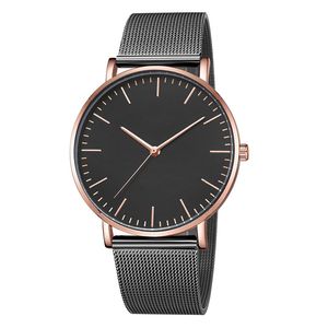 Klockor för män Quartz Mens Watch 40mm Stainless Steel Case Designer Montre de Luxe Business Wristwatch Festival Present Armbandsur