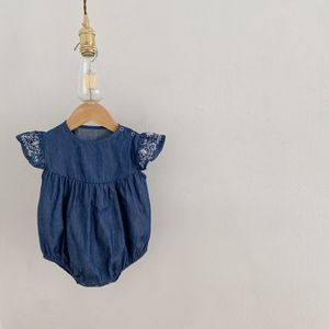 Ins Niemowlę Kwiat Romper Summer Baby Girl Bawełna Denim Haftowany Latający Rękaw Kombinezon Cute Noworodka Casual Onesie Wspinaczka C6787