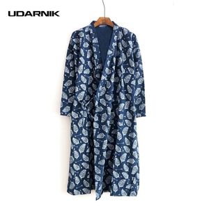 Men Robe Kimono Yukata Pamas Cotton Soft Japanese Bathrobe Gown Nightwear Leaves Print New Fashion 904-872 201109