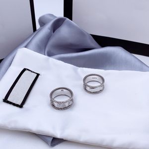 Brev Interweaving Pattern Ring 925 Sterling Silver Ring Old Carved Rough Lace Ring Enkel och Mångsidig Mode Smycken
