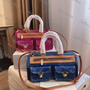 Yüksek kaliteli lüks tasarımcılar çanta çantası kadın moda crossbody çanta omuz çantaları kovboy yastık çanta toz torbası üst nitelik