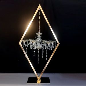 Decorazione di fidanzamento del matrimonio di lusso Diamond Frame lampadario colonna Acrilico Candele Acrilico Centrotavola del tavolo da matrimonio Centro di fiori Crystal Candlestick