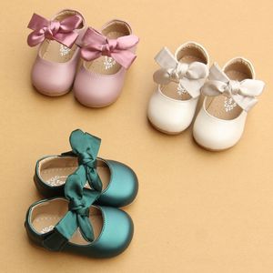 Chiński styl Bow-Knot Baby Noworodka Toddler Girl Crib Shoes Pram Soft Sole Prewalker Anti-Slip Baby Buty 201130