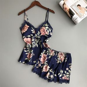 Bzel Silk Satin Sleepwear Women's Summer Home Wear Lace Sexig Underkläder Pajama Femme Ärmlös Floral Toppar + Shorts Plus Size M-XXL Y200708